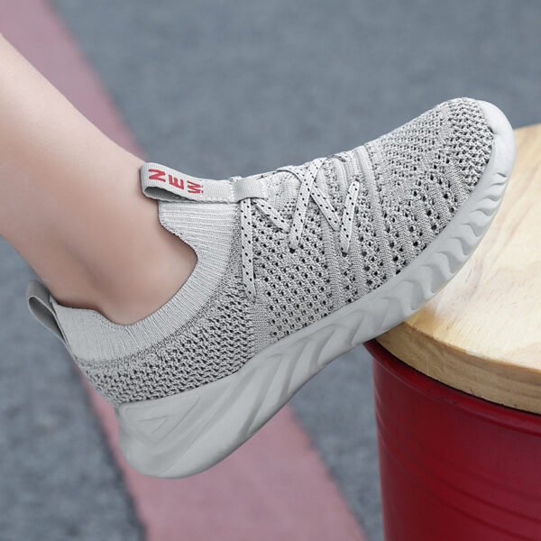 Mesh, Breathable, Soft-soled, Lightweight Casual Shoes For Older Kids - Image 2