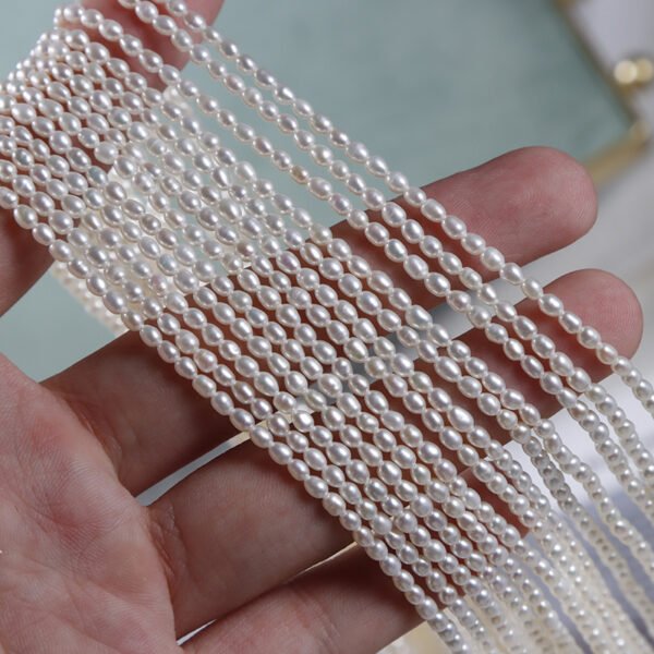 Natural Freshwater Pearl Fine Chain Jewelry Material - Image 3