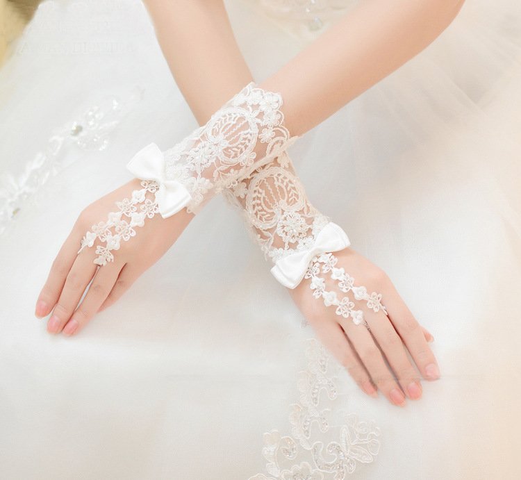Bridal Bead Short Wedding Glove Accessories - Image 4