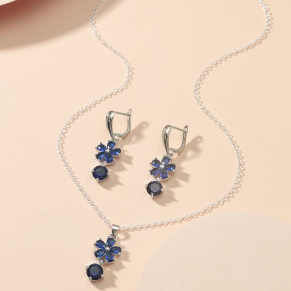 European And American Fashion Necklace Women's Gemstone Clavicle Chain Jewelry Set - Image 4