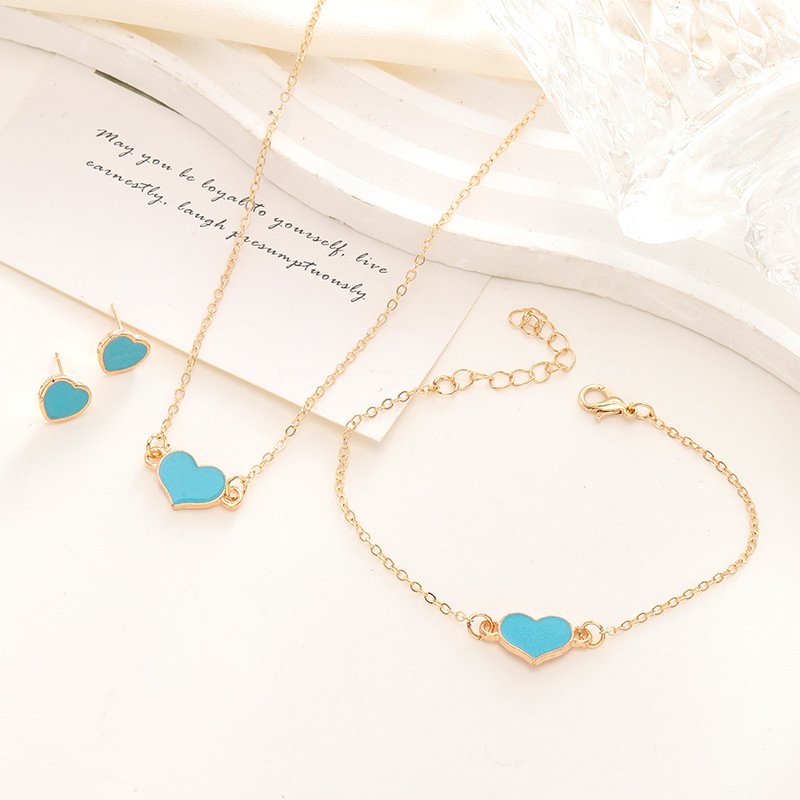 Simple Love Jewelry Women's Fashion Necklace Suit Heart Jewelry Set Gift For Her Fashion Party Jewelry - Image 6